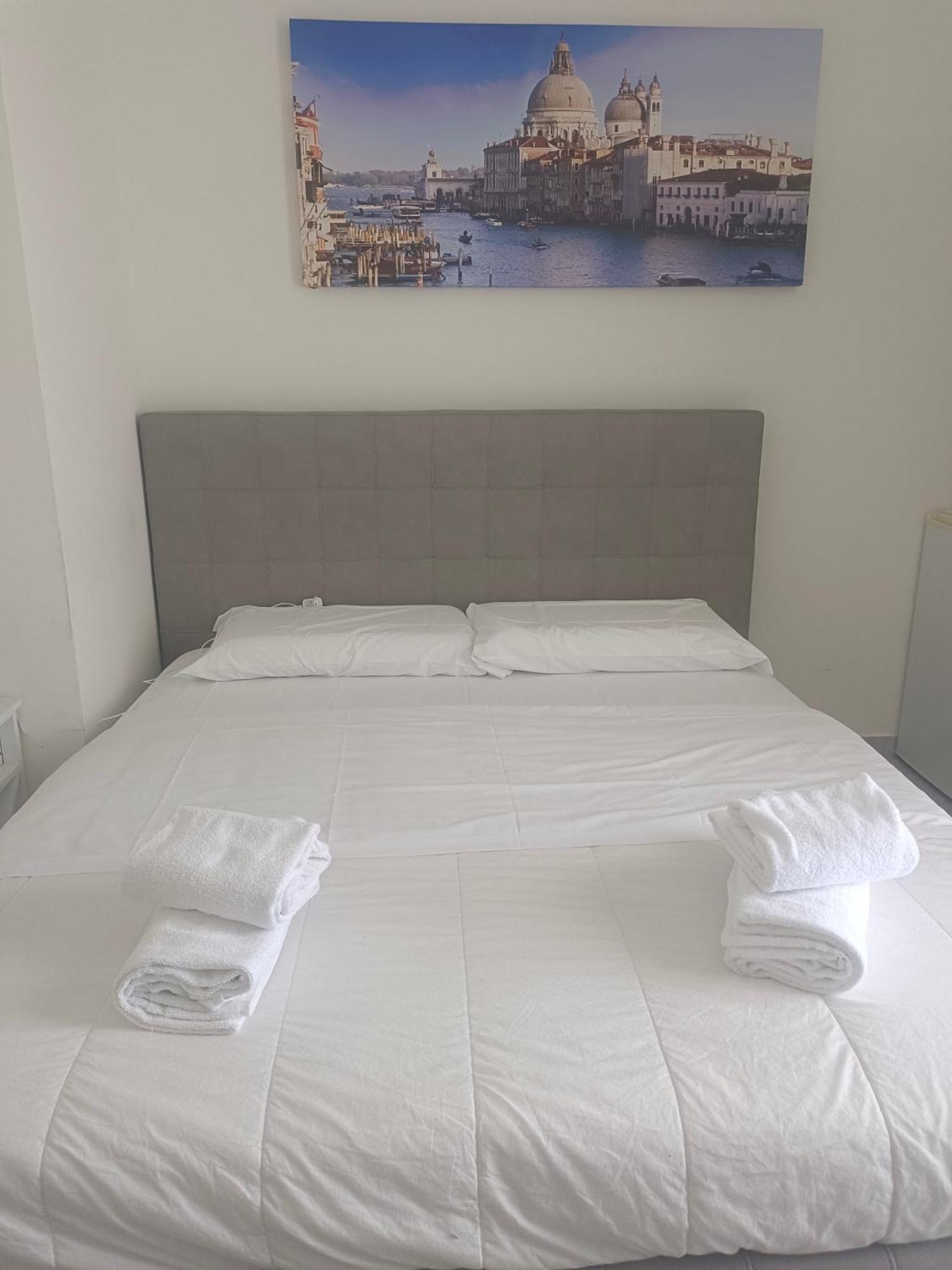 Venice Apartments Apartament *